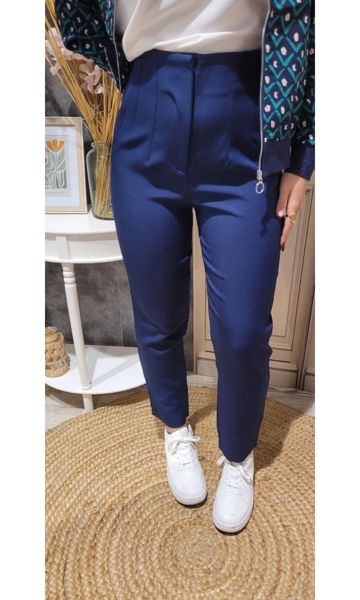 Pantalon Charline à pince confortable – coloris bleu marine