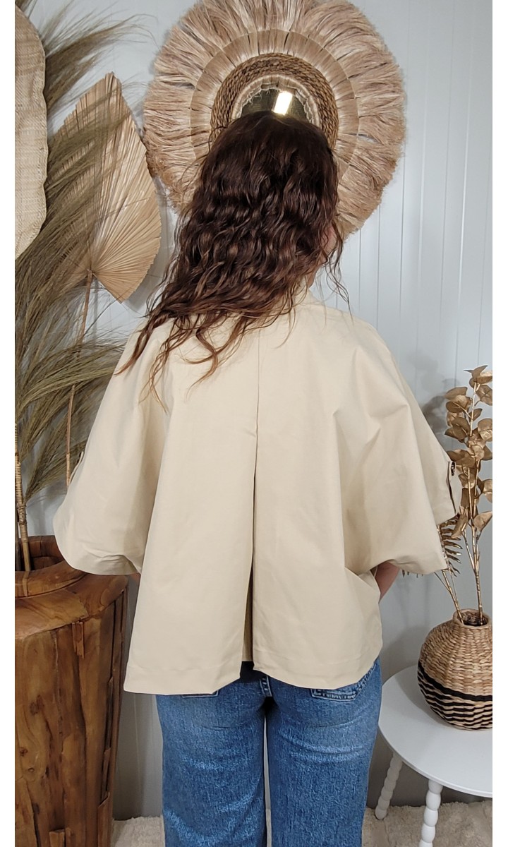 Veste Irene courte évasée gros boutons – coloris beige, vue 3