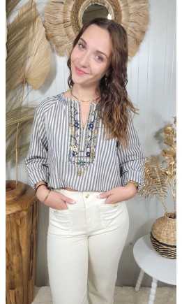 Chemise Talia brodée col tunisien – coloris bleu