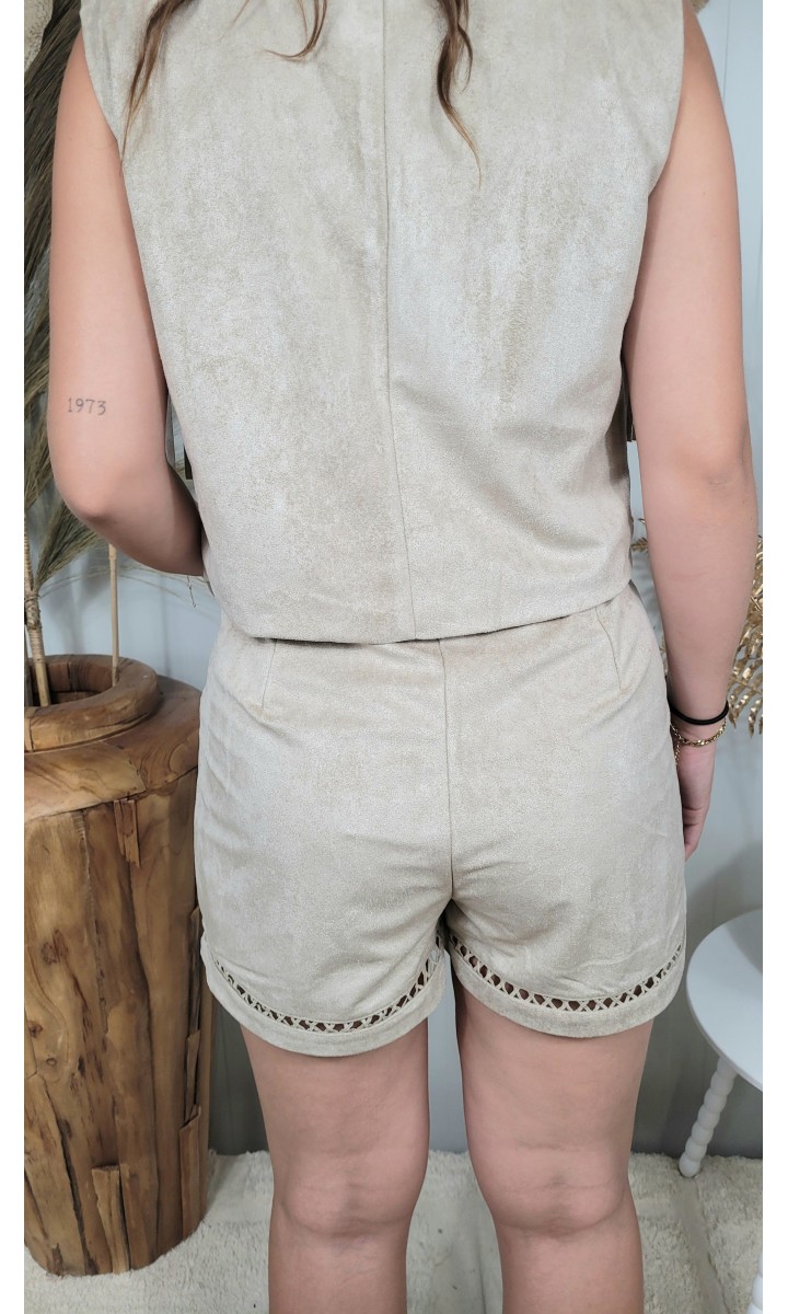 Short Cassiope clous et broderie – coloris beige, vue 3