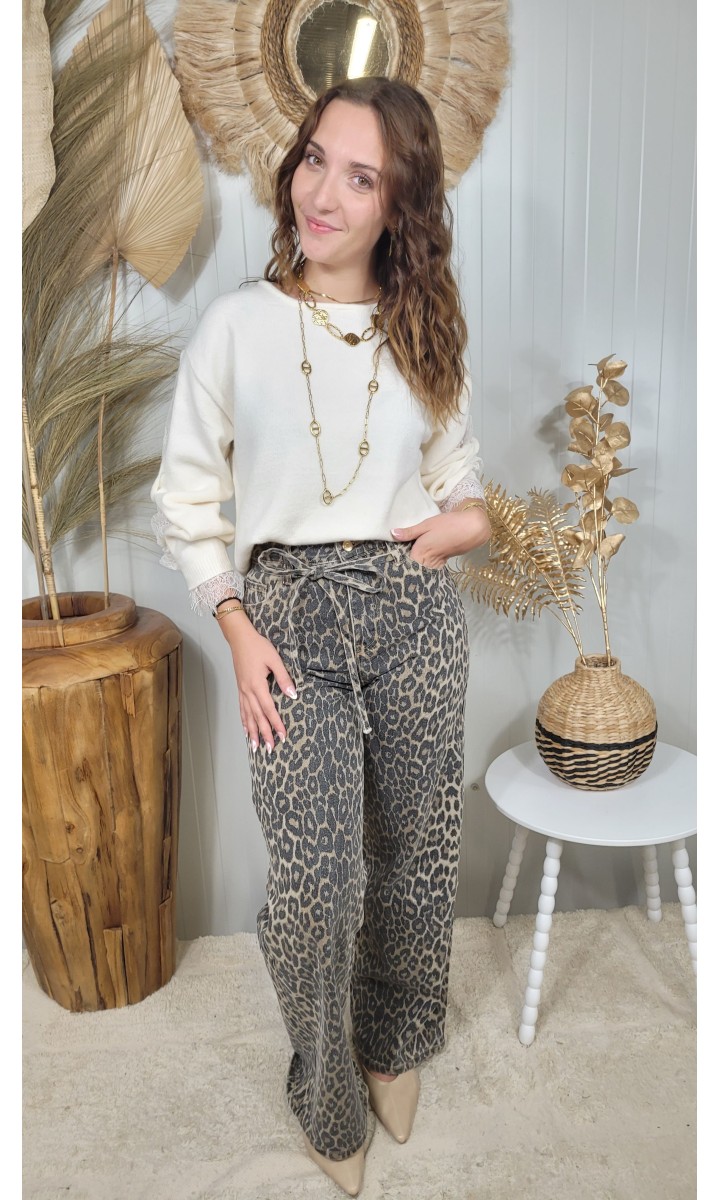 Pull Amelie manches dentelle – coloris beige, vue 3