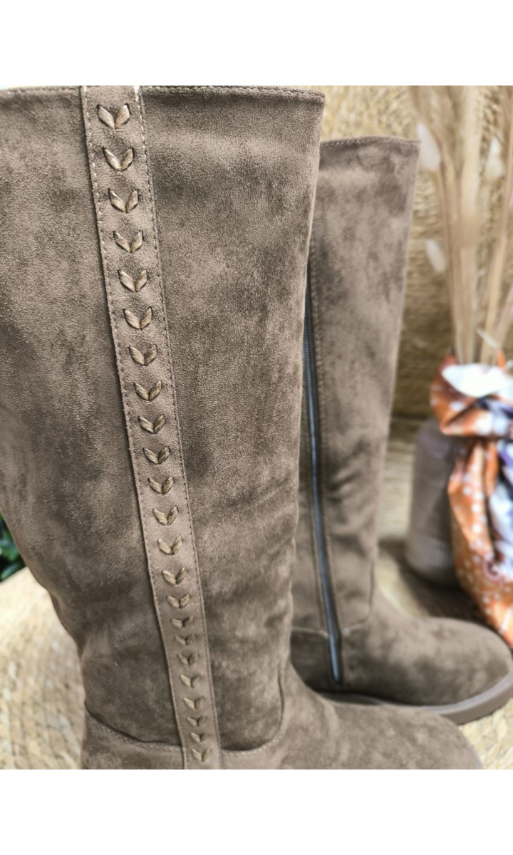 Bottes Raphaëlle suédine - talon 3 cm – coloris moka, vue 2