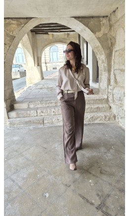 Pantalon Jeny large à pinces – coloris marron