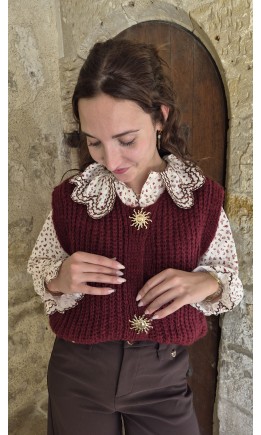 Gilet Alexandrine sans manches maille côtelée – coloris bordeaux