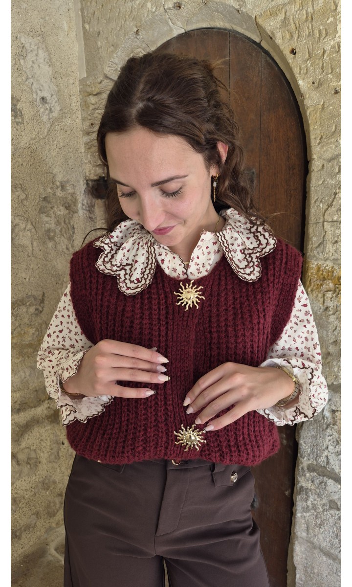 Gilet Alexandrine sans manches maille côtelée – coloris bordeaux