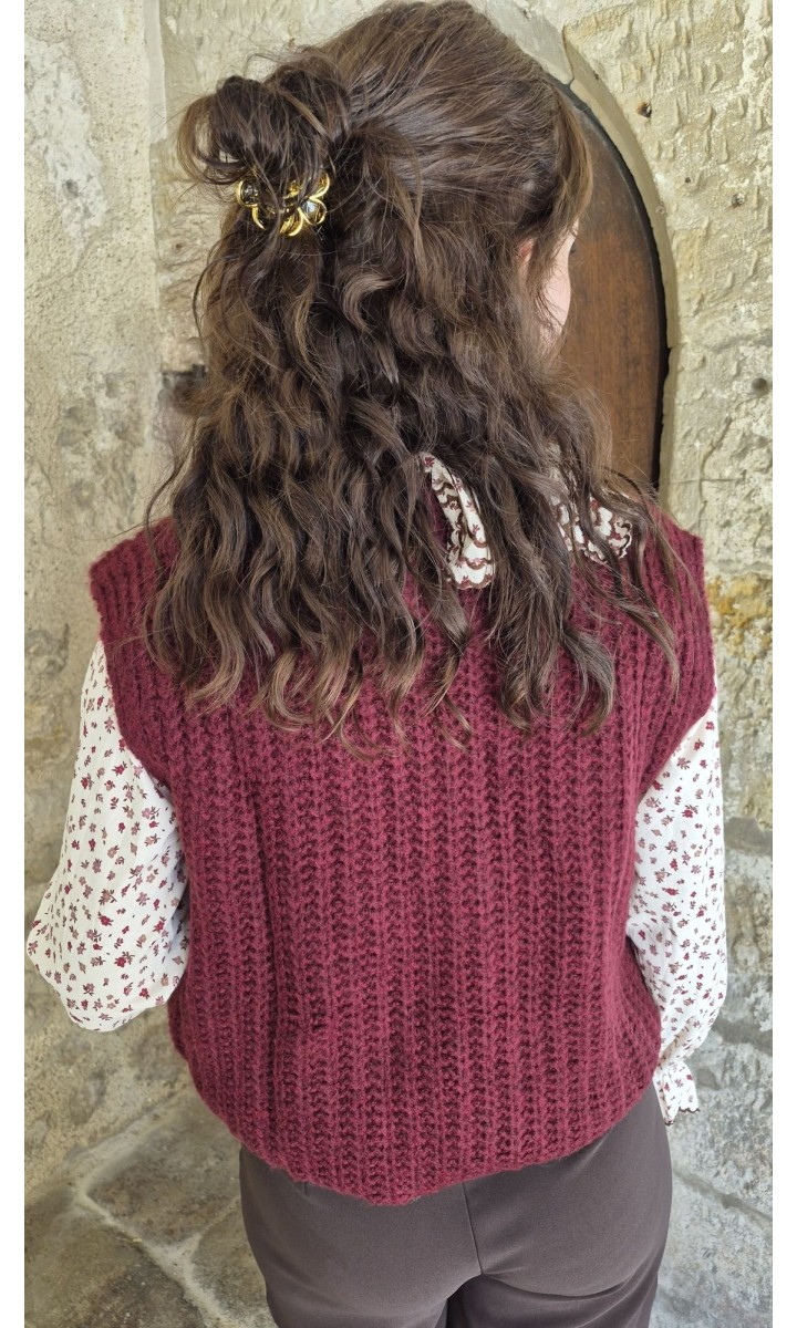 Gilet Alexandrine sans manches maille côtelée – coloris bordeaux, vue 2