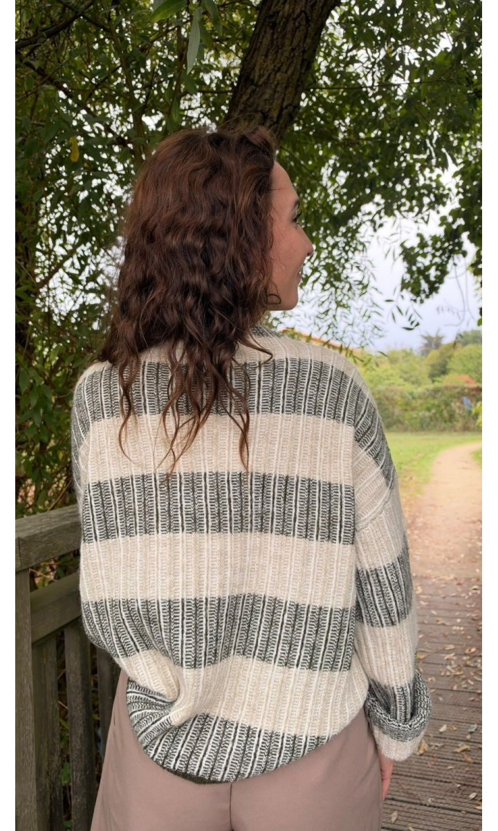 Pull Armelle col montant - bords-côtes – coloris kaki, vue 2